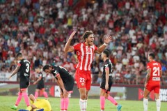 阿贾克斯新星莫基奥：英超球队争相追逐的潜力亿元先生